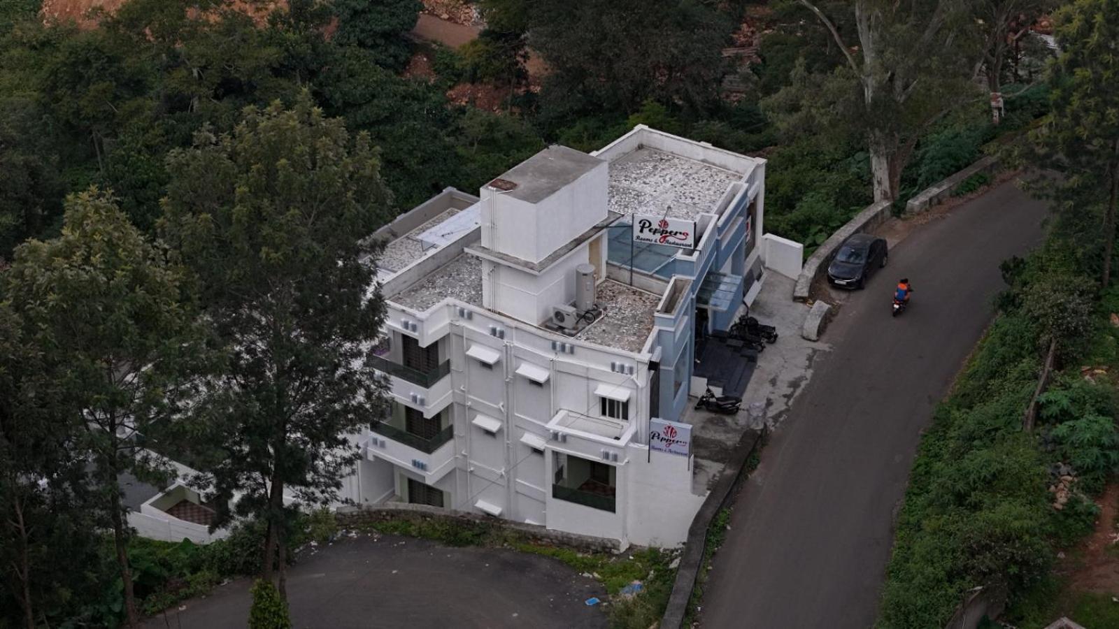 Hotel Peppers Yercaud Extérieur photo
