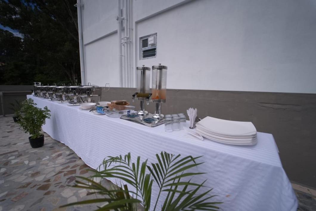 Hotel Peppers Yercaud Extérieur photo