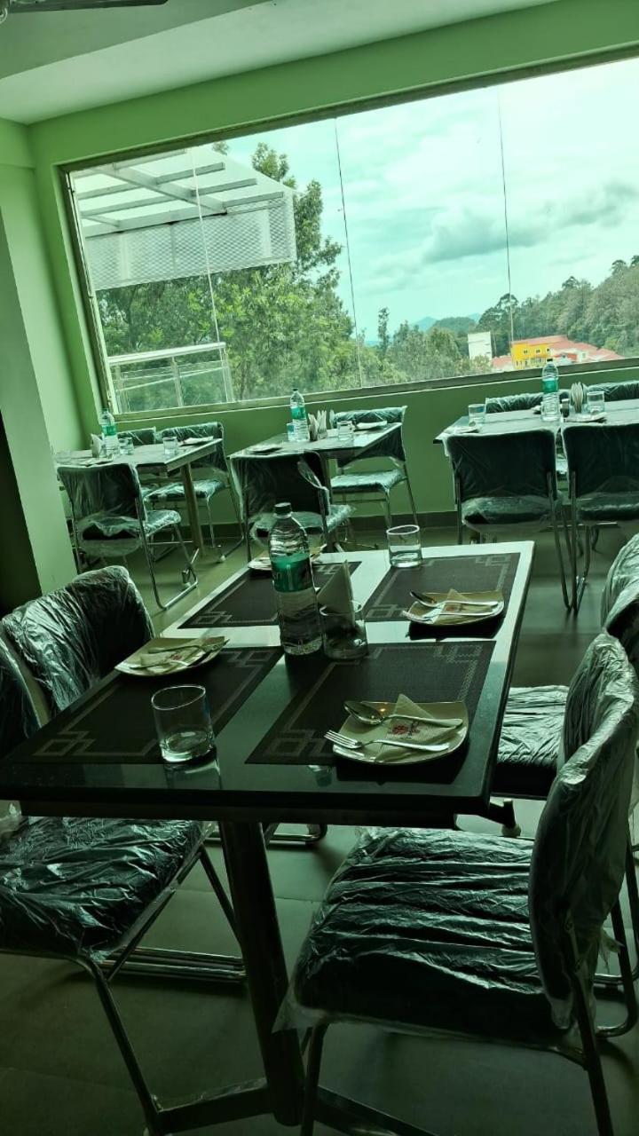 Hotel Peppers Yercaud Extérieur photo