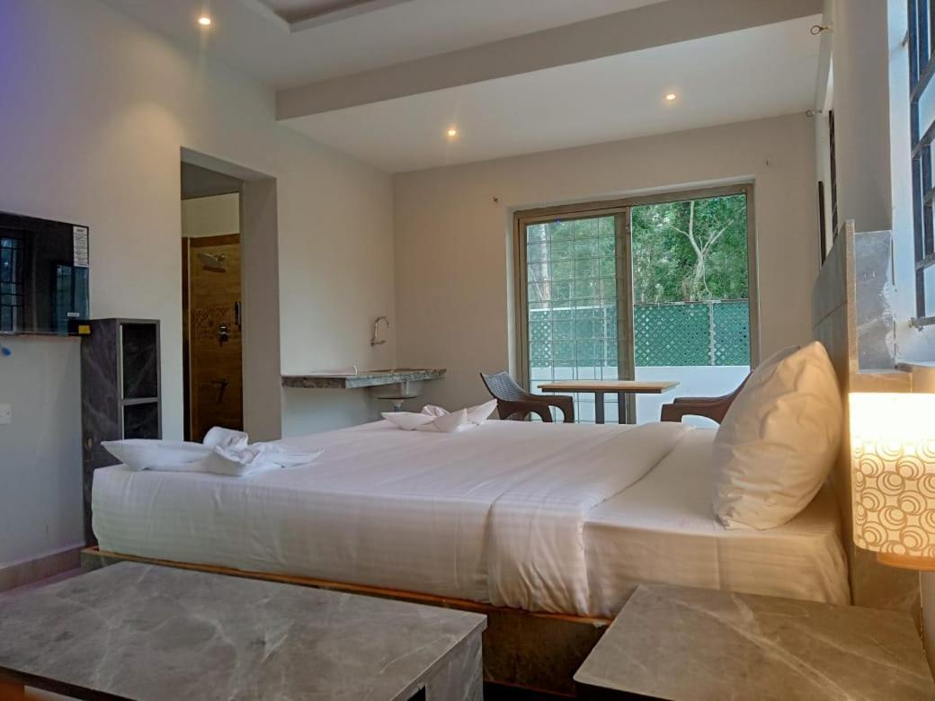Hotel Peppers Yercaud Extérieur photo